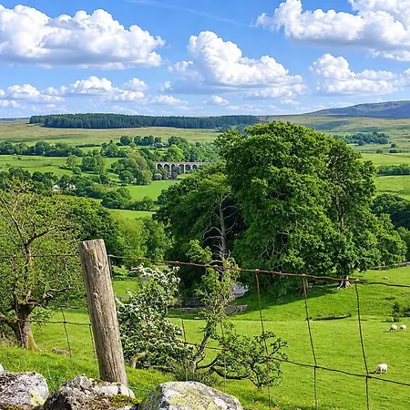 The Old Chapel, With Stunning Fell Views